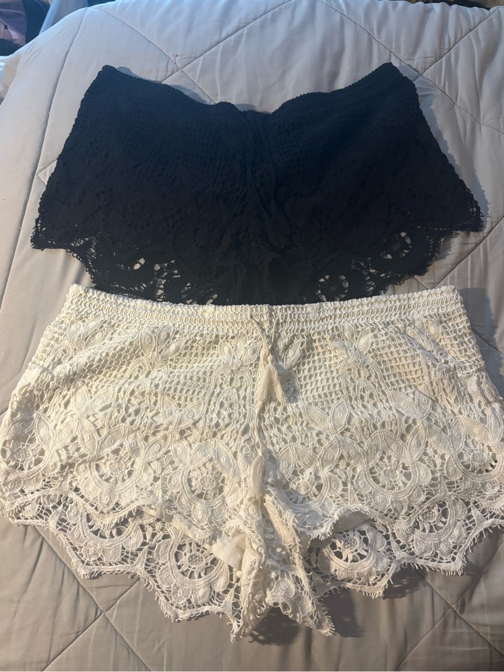 Express White & Blackp Crochet Lace Shorts - Bundle